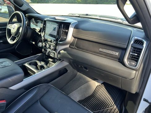 Used 2022 RAM 1500 Laramie image 9