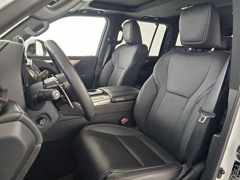 Used 2023 Lexus LX 600 F Sport w/ Accessory Package (Z1) image 23