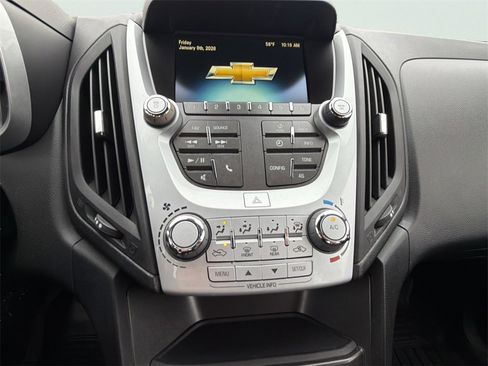 Used 2016 Chevrolet Equinox LS image 25