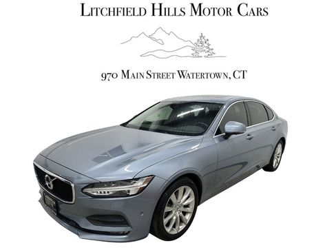Used 2018 Volvo S90 T6 Momentum w/ Convenience Package image 1