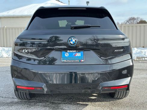 Certified 2025 BMW iX xDrive50 w/ Premium Package image 8