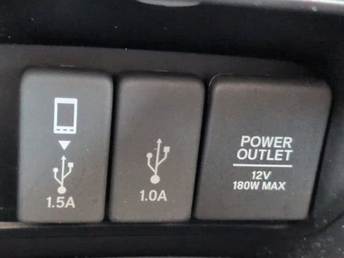 Used 2018 Honda CR-V Touring image 23