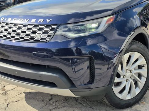Used 2022 Land Rover Discovery S AWD/4WD image 3