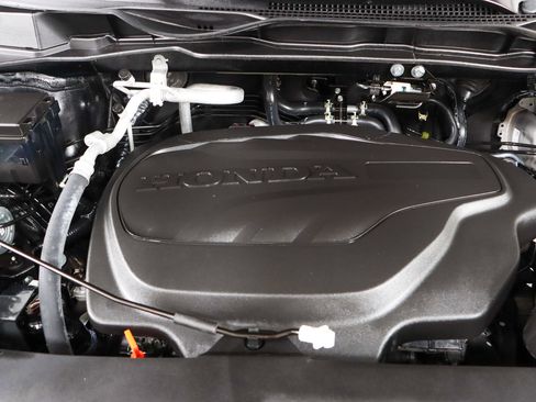 Used 2024 Honda Odyssey Sport image 33