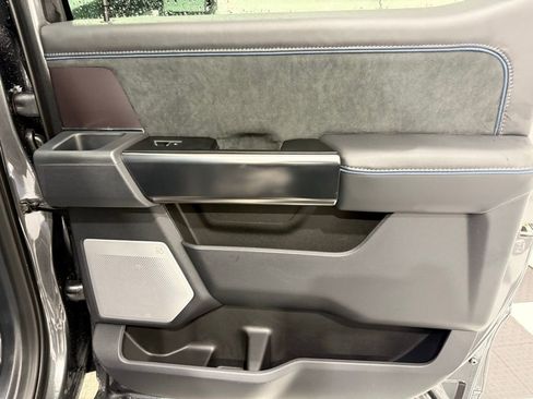 New 2026 Ford F250 Platinum w/ Tremor Off-Road Package image 25