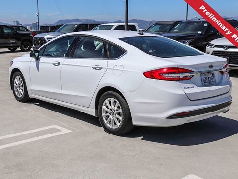 Used 2018 Ford Fusion S FWD image 8