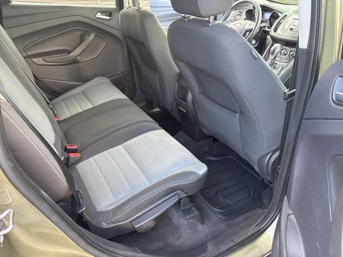 Used 2013 Ford Escape SE image 9