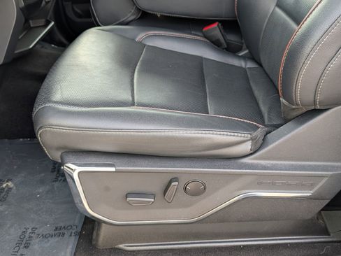 Used 2022 Ford F150 Lariat w/ Equipment Group 501A Mid image 13