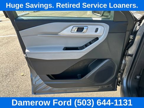 Used 2026 Ford Explorer Active w/ Active Comfort Package AWD/4WD image 11