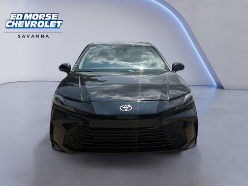 Used 2026 Toyota Camry LE FWD image 8