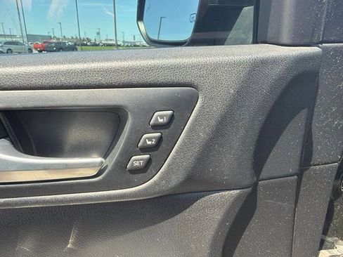 Used 2014 Toyota Highlander Limited AWD/4WD image 8