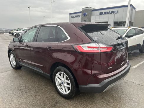 Used 2021 Ford Edge SEL w/ Convenience Package image 9