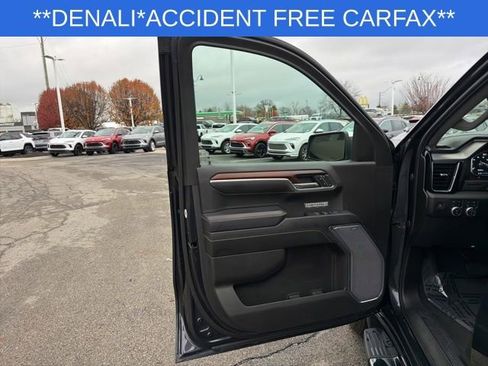 Used 2024 GMC Sierra 1500 Denali image 25