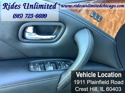 Used 2017 INFINITI QX80 4WD w/ Deluxe Technology Package image 13