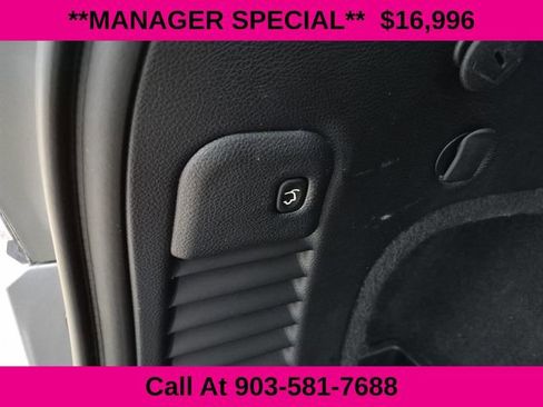 Used 2019 Jeep Grand Cherokee Limited image 13