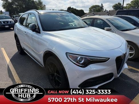 Used 2021 Alfa Romeo Stelvio Ti Sport AWD/4WD image 1