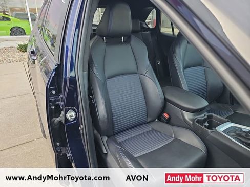 Used 2019 Toyota RAV4 XSE w/ Carpet Mat Package image 36