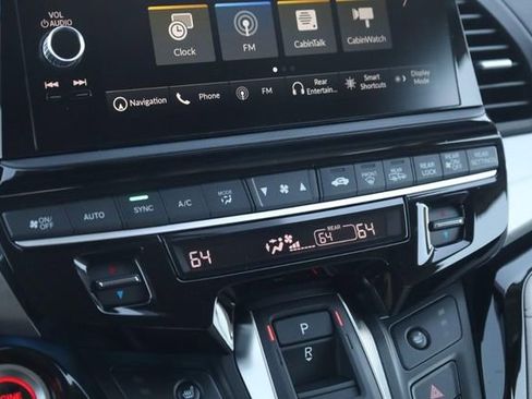 New 2026 Honda Odyssey Touring image 17