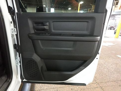 New 2026 RAM 2500 Tradesman AWD/4WD image 28