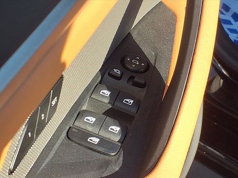 Used 2025 BMW 430i w/ Premium Package image 21