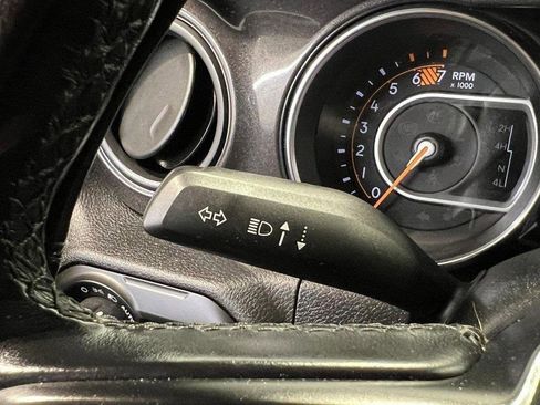 Used 2021 Jeep Wrangler Unlimited Sport image 34