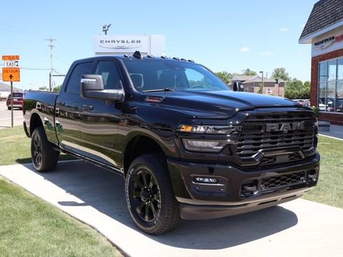 New 2026 RAM 2500 Big Horn AWD/4WD image 5