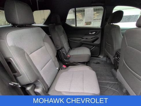 Used 2023 Chevrolet Traverse LT AWD/4WD image 28