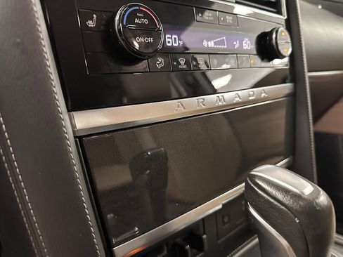 Used 2021 Nissan Armada SV image 27