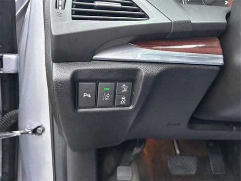 Used 2016 Acura MDX SH-AWD image 25
