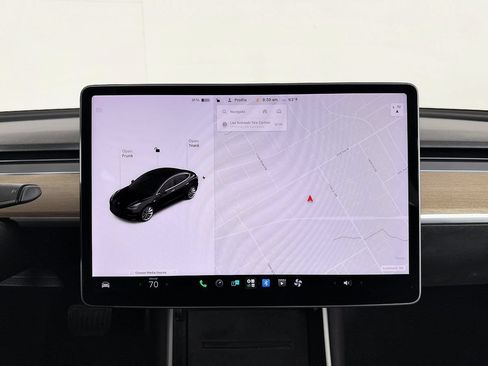 Used 2018 Tesla Model 3 Long Range RWD image 56
