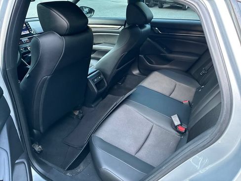 Used 2021 Honda Accord Sport image 12