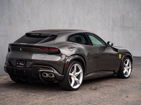 Used 2024 Ferrari Purosangue AWD/4WD image 5