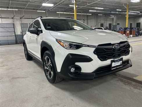 Certified 2025 Subaru Crosstrek 2.0i Premium image 2