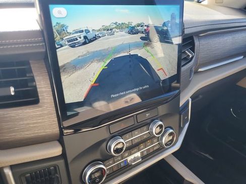 Certified 2023 Ford Expedition Limited image 29