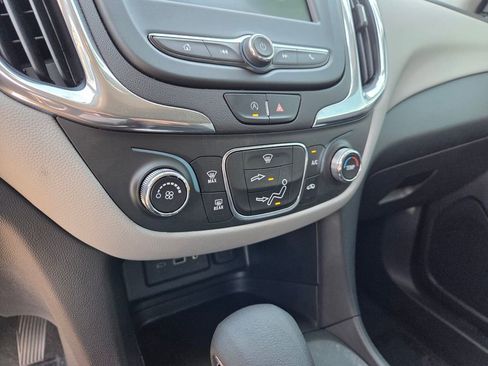 Certified 2023 Chevrolet Equinox LS w/ LS Convenience Package FWD image 24