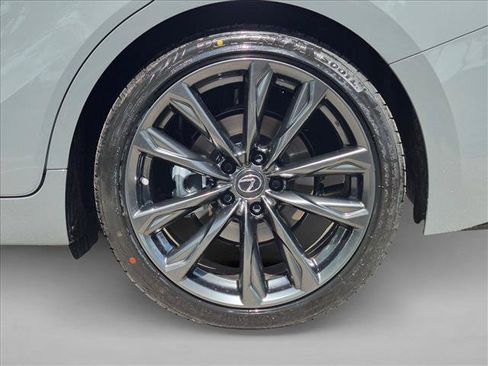 Certified 2025 Lexus IS 350 F Sport RWD image 21