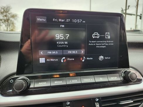 Used 2022 Kia Forte LXS image 24