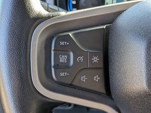 Used 2022 Ford Bronco Badlands image 17