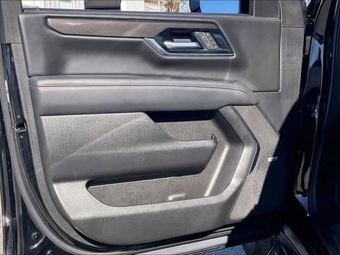 Certified 2025 GMC Yukon Elevation w/ Technology Package image 20