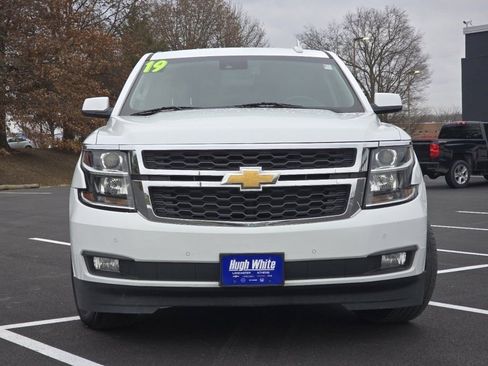 Used 2019 Chevrolet Suburban LT RWD image 10