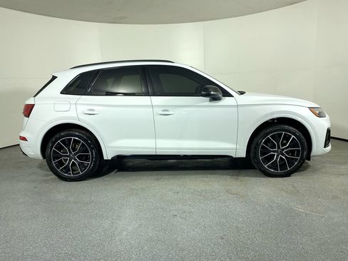 Used 2023 Audi SQ5 Premium Plus w/ Premium Plus Package image 38