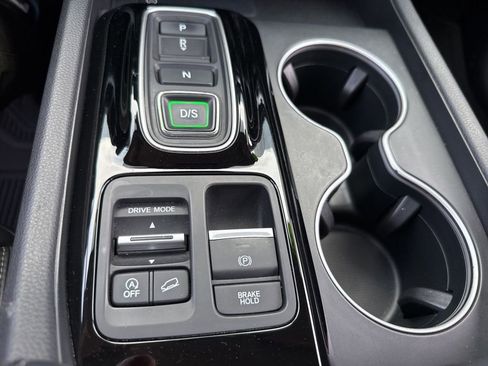 Used 2023 Honda Pilot Touring image 41