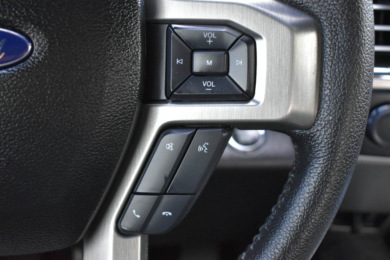 Used 2015 Ford F150 Platinum w/ Equipment Group 701A Luxury RWD image 16