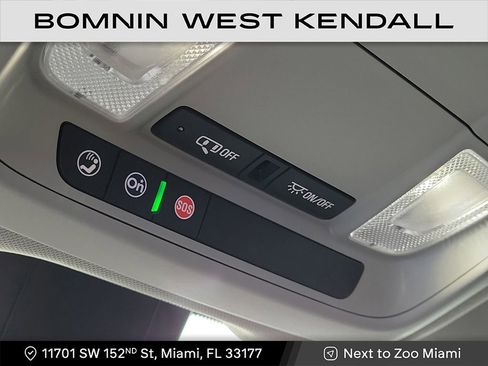 Used 2024 GMC Terrain SLE image 24