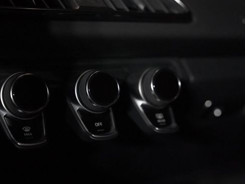 Used 2017 Audi R8 V10 AWD/4WD image 40