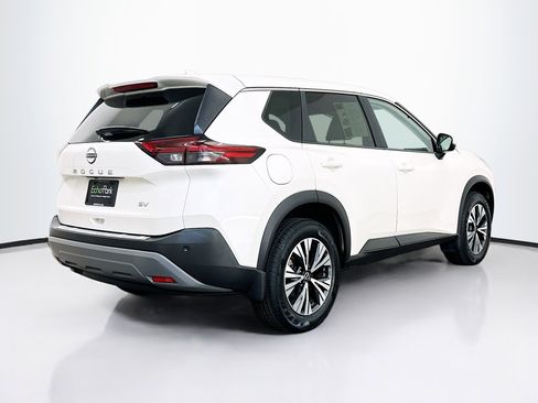 Used 2023 Nissan Rogue SV image 9