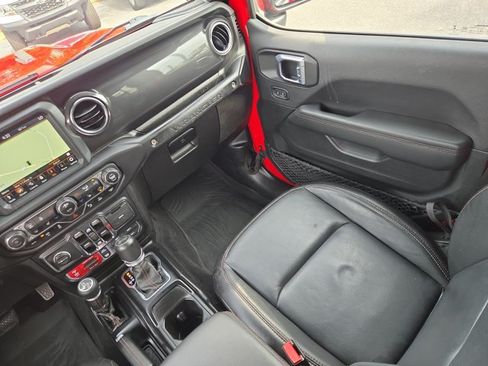Used 2021 Jeep Wrangler Unlimited Rubicon AWD/4WD image 31