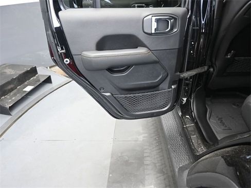 New 2025 Jeep Wrangler Sahara image 18