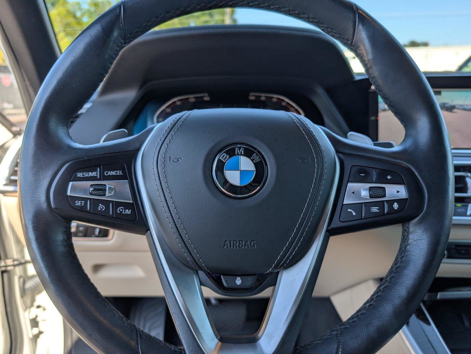 Used 2021 BMW X5 sDrive40i w/ Premium Package RWD image 25