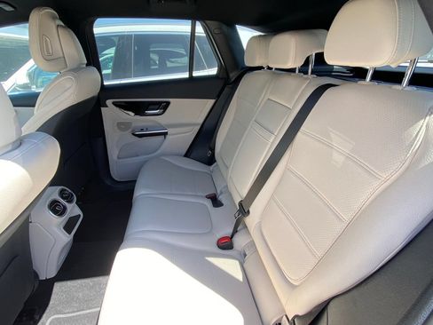 Certified 2026 Mercedes-Benz GLC 300 image 12